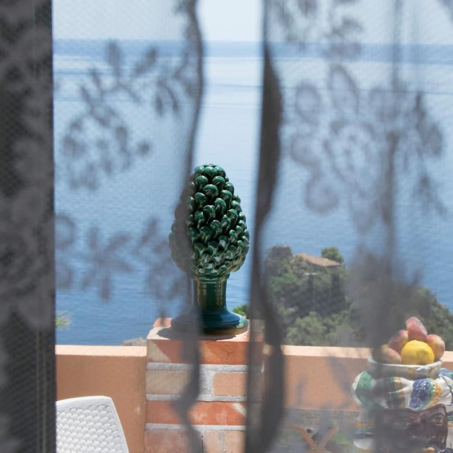 B&B La Bergerie Taormina Buitenkant foto