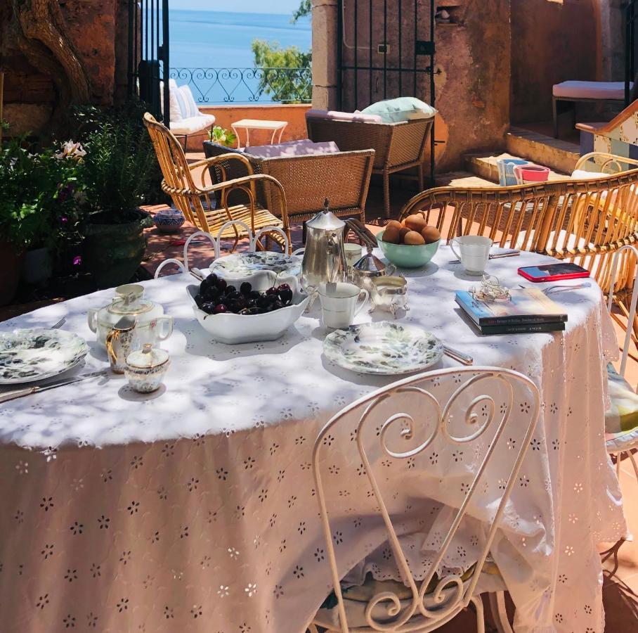 B&B La Bergerie Taormina Buitenkant foto