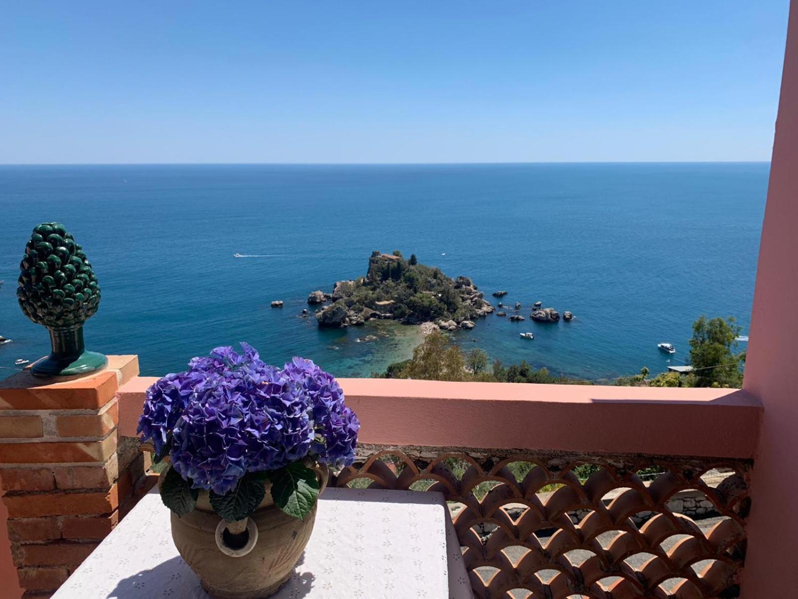 B&B La Bergerie Taormina Buitenkant foto